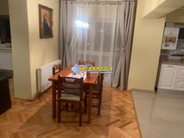 apartament-3-camere-decomandat-alba-iulia-zona-centru-pozitie-ultracentrala-finisat-si-mobilat-complet-39