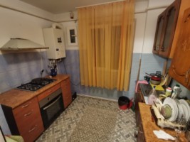 apartament-4-camere-decomandat-podu-de-piatra-5