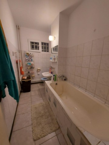 vanzare-apartament-2-camere-podu-ros-etaj-24-3