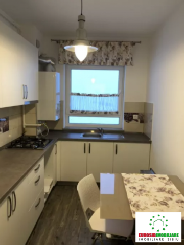 apartament-cu-2-camere-decomandate-de-inchiriat-zona-mihai-viteazul