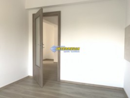 apartament-2-camere-de-vanzare-bloc-nou-in-cetate-finisat-complet-2