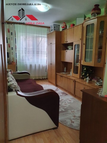 oferta-apartament-2-camere-mobilat-de-vanzare-38-mp-alba-iulia-cetate-1