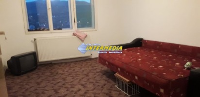 apartament-cu-2-camere-decomandat-in-cetate-5