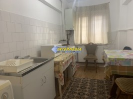 apartament-2-camere-de-vanzare-in-cetate-zona-mercur-alba-iulia-2