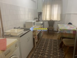 apartament-2-camere-de-vanzare-in-cetate-zona-mercur-alba-iulia-4