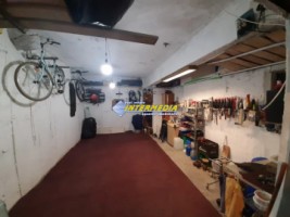 3-camere-decomandat-cu-scara-interioara-in-centru-alba-iulia-4