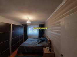 3-camere-decomandat-cu-scara-interioara-in-centru-alba-iulia-7