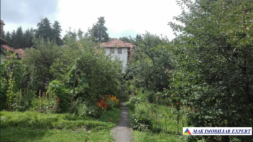 vila-4-camere-teren-700-mp-campulung