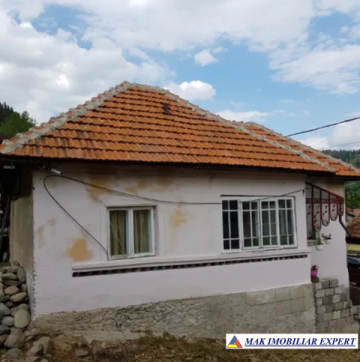 casa-3-camere-cu-teren-696-mp-in-leresti-case-de-vanzare-arges-oaza-ta-de-liniste-2