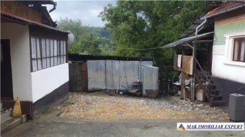 casa-5-camere-teren-9000-mp-balilesti-4