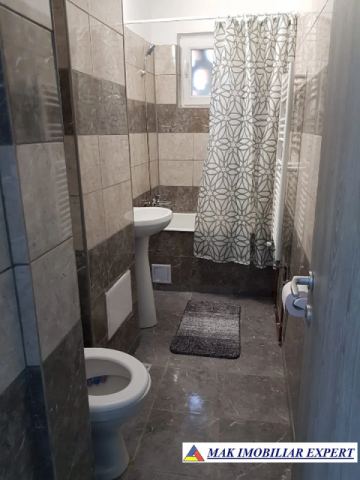 apartament-3-camere-cf-2-et-24-campulung-7