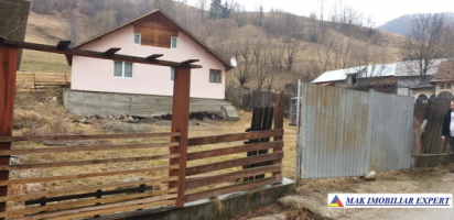 vila-4-camere-teren-7000-mp-dambovicioara-1