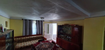 bucov-chitorani-casa-3-camere-teren-800-mp-la-40000-euro-2