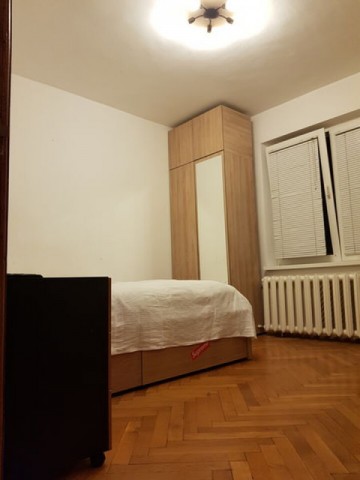 apartament-3-camere-zona-gorjului-13