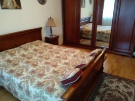 apartament-3-camere-transformat-in-2-zona-piata-1-mai