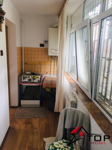 apartament-2-camere-decomandat-galata-4