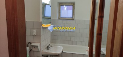 garsoniera-de-vanzare-cetate-etaj-2-cu-centrala-si-termopane-7
