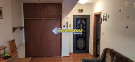 garsoniera-de-vanzare-cetate-etaj-2-cu-centrala-si-termopane-8