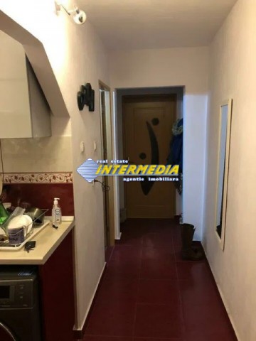 apartament-2-camere-decomandat-zona-centru-3