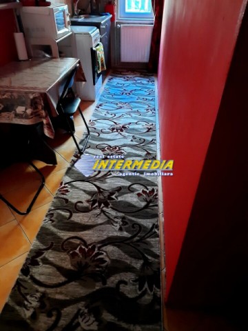 apartament-3-camere-decomandat-de-vanzare-closca-et1-7