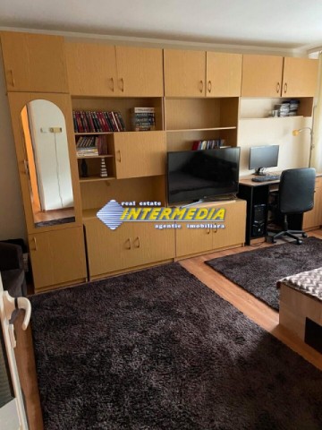 apartament-2-camere-decomandat-de-vanzare-cetate-3