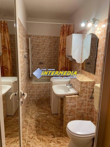 apartament-2-camere-decomandat-de-vanzare-cetate-10