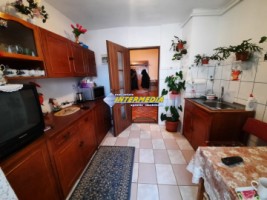 apartament-2-camere-de-vanzare-alba-iulia-zona-ampoi-3-4
