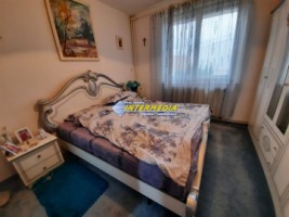 apartament-3-camere-decomandat-de-vanzare-centru-etaj-1-3
