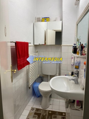special-apartament-cu-3-camere-decomandat-de-vanzare-in-alba-iulia-zona-cetate-stadion-cu-boxa-pivnita-balcon-loc-parcare-alba-iulia-14