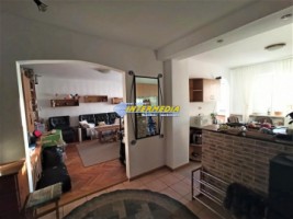 apartament-3-camere-decomandat-de-vanzare-cetate