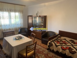 apartament-2-camere-decomandat-de-vanzare-cetate-etaj-1-4
