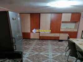 2-camere-decomandat-de-vanzare-in-alba-iulia-suprafata-mare-3