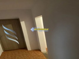 3-camere-decomandat-de-vanzare-in-cetate-zona-piata-finisat-9