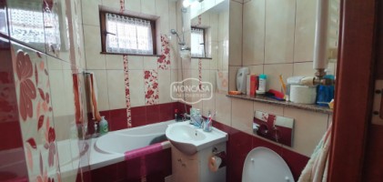apartament-2-camere-zona-scoala-7-etaj-1-2