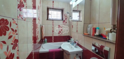 apartament-2-camere-zona-scoala-7-etaj-1-1