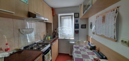 apartament-2-camere-zona-scoala-7-etaj-1-6
