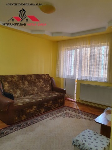 oferta1-apartament-2-camere-renovat-de-inchiriat-50-mp-alba-iulia-cetate-0