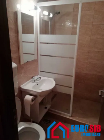 apartament-cu-2-camere-de-inchiriat-zona-cedonia-2