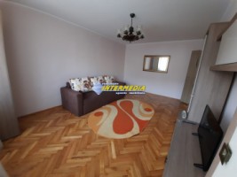 apartament-3-camere-de-inchiriat-in-alba-iulia-zona-cetate-1