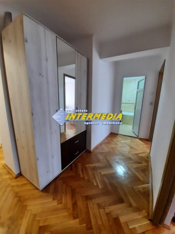 apartament-3-camere-de-inchiriat-in-alba-iulia-zona-cetate-6