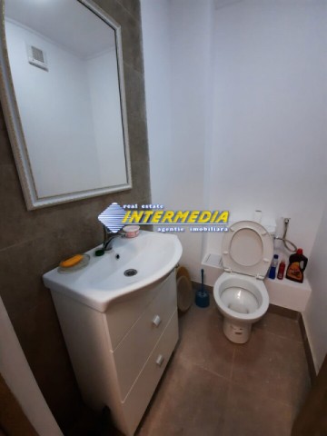 apartament-3-camere-de-inchiriat-in-alba-iulia-zona-cetate-9