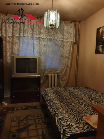 oferta-apartament-3-camere-mp-70-de-vanzare-alba-iulia-ampoi-1-3