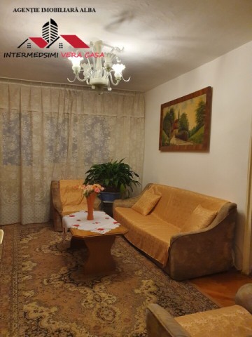 oferta-apartament-3-camere-mp-70-de-vanzare-alba-iulia-ampoi-1-2