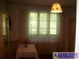 ocupat-aprilie-2029-casa-3-camere-teren-800-mp-campulung-4