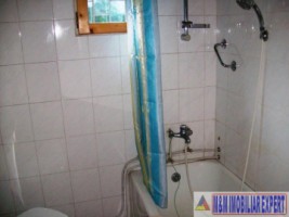 ocupat-aprilie-2029-casa-3-camere-teren-800-mp-campulung-10