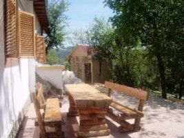 nu-mai-inchiriaza-cabana-montana-7-camere-teren-1000-mp-campulung-3