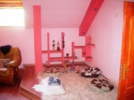 nu-mai-inchiriaza-cabana-montana-7-camere-teren-1000-mp-campulung-11