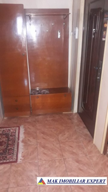apartament-3-camere-cf-1-et-44-campulung-7