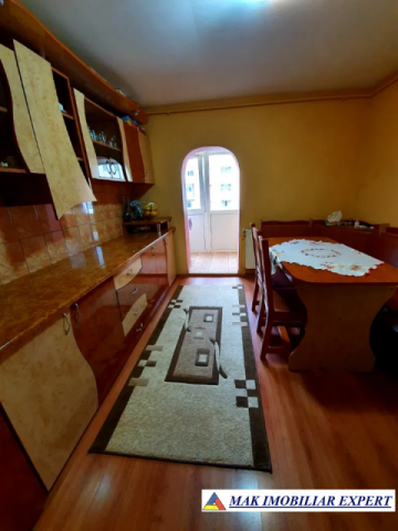 apartament-3-camere-cf1-et-24-campulung-4