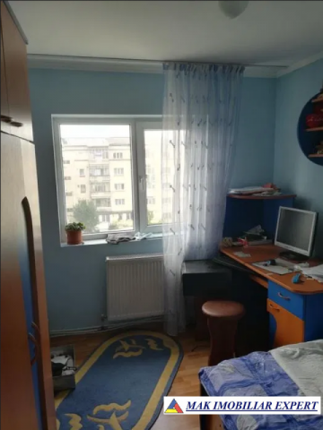 apartament-3-camere-cf-1-et-44-campulung-2